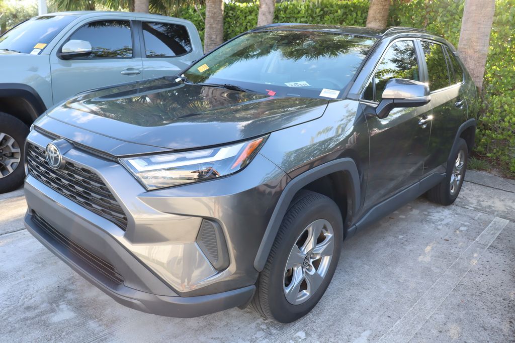 Thumbnail: 2022 Toyota RAV4 - 2