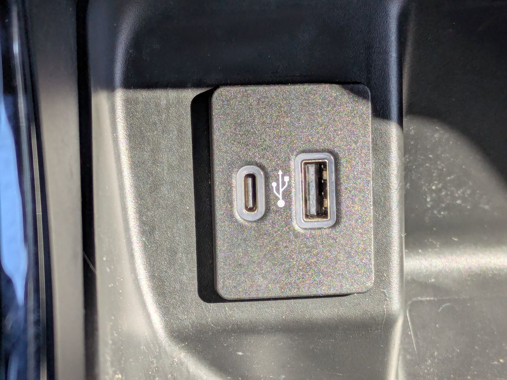 Used 2023 White Ford XLT image 20