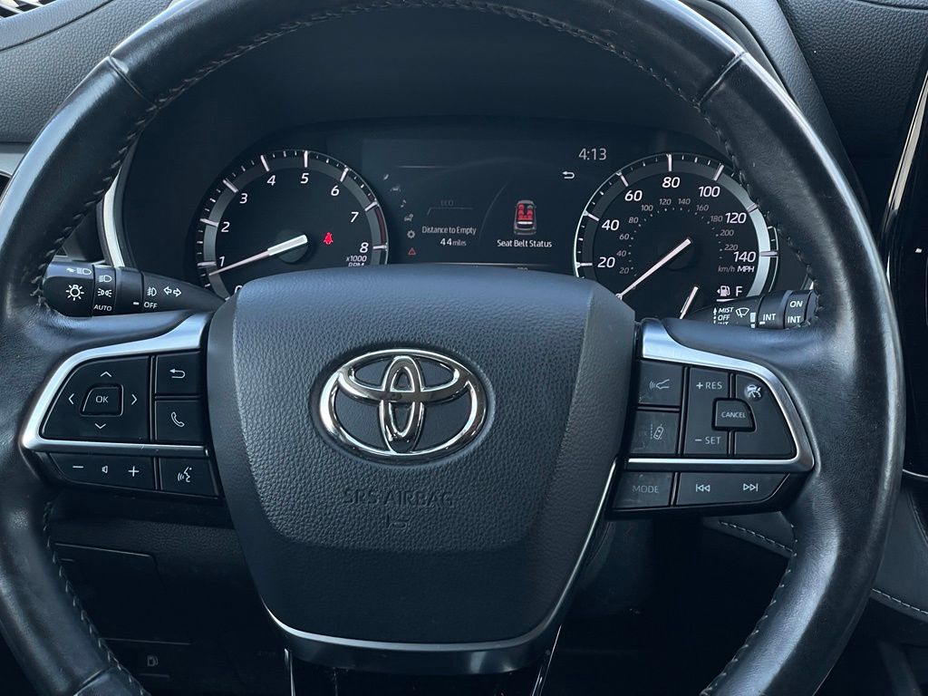Thumbnail: 2020 Toyota Highlander - 12
