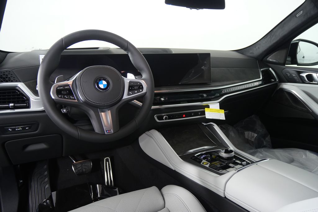 Thumbnail: 2026 BMW X6 - 17