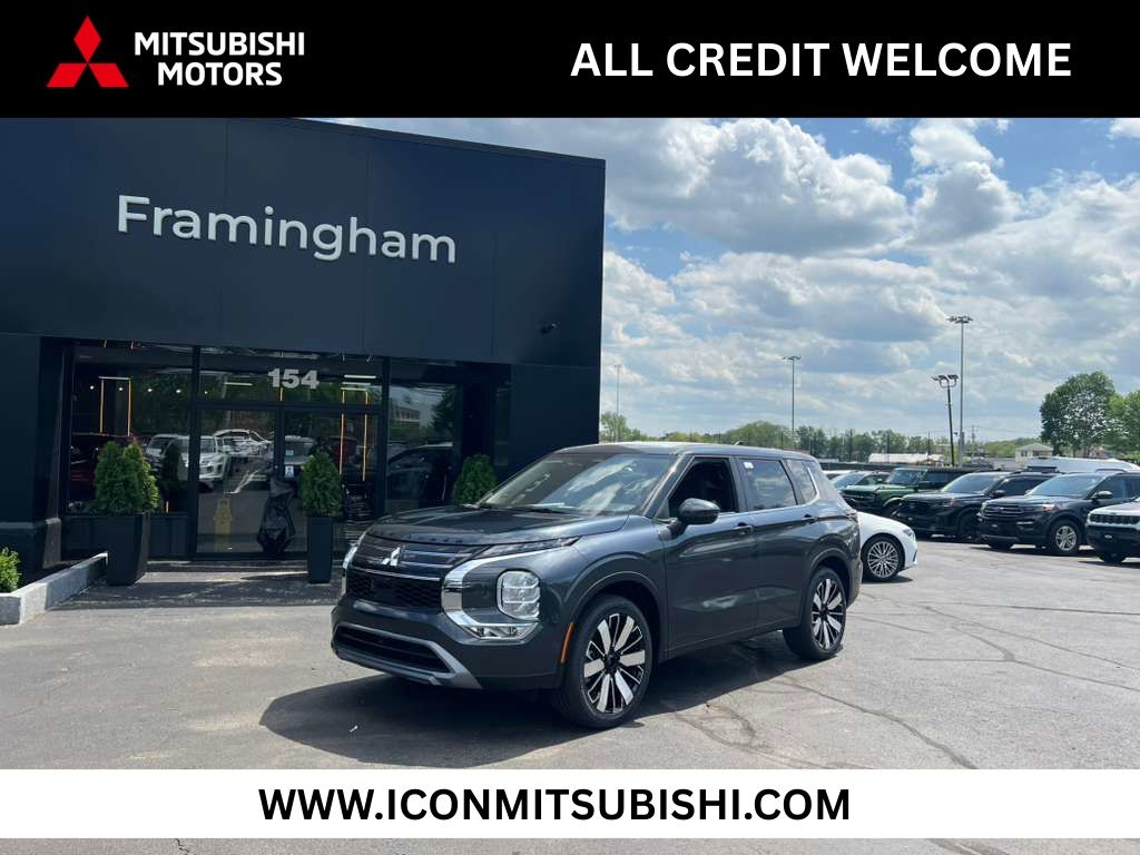 Graphite Gray 2026 Mitsubishi Outlander SE FWD SUV / Crossover Front-Wheel Drive Continuously Variable Transmission