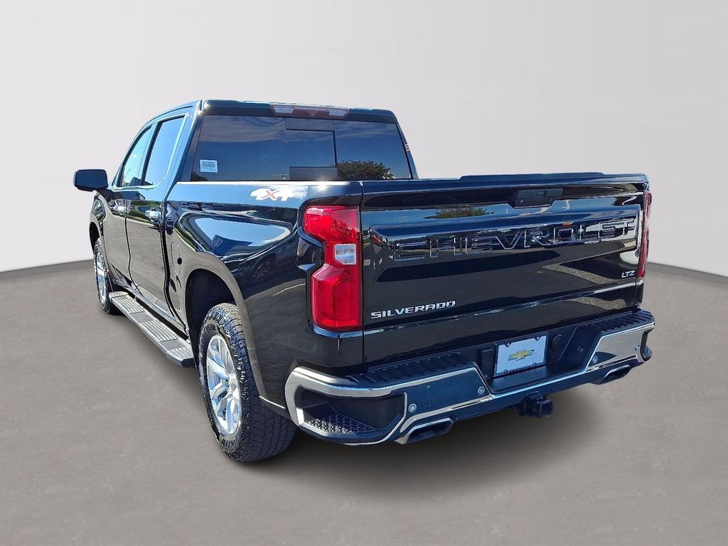 Thumbnail: 2020 Chevrolet Silverado 1500 - 4