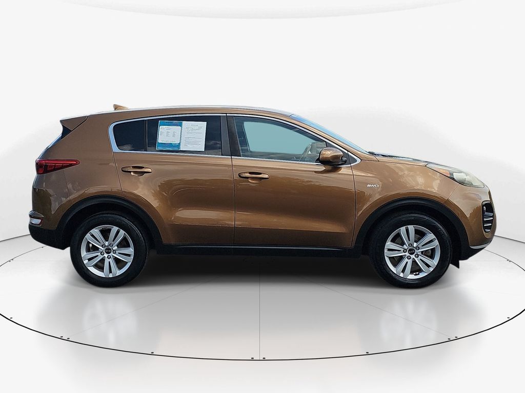 Used 2018 Brown Kia LX image 3