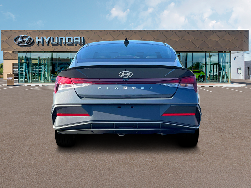 2025 Hyundai Elantra Sport 6