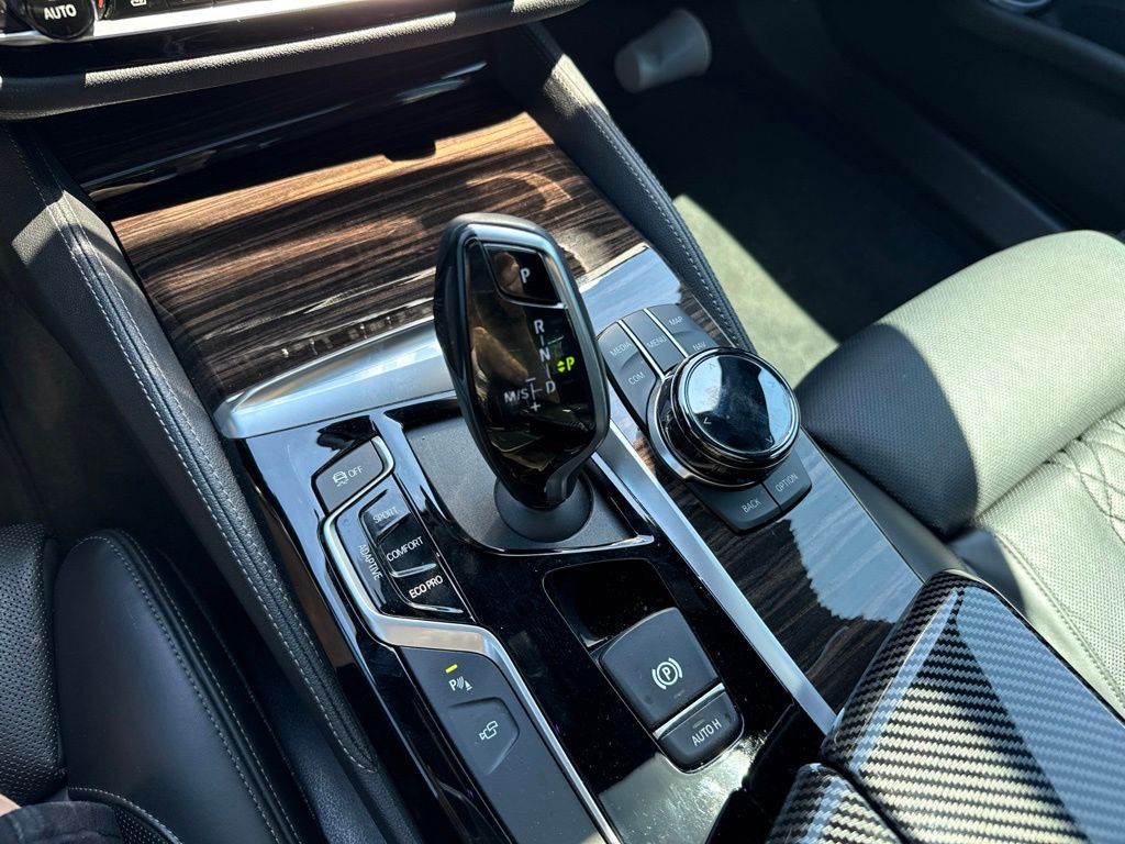 2019 Black Sapphire Metallic BMW 5 Series M550i xDrive AWD Sedan