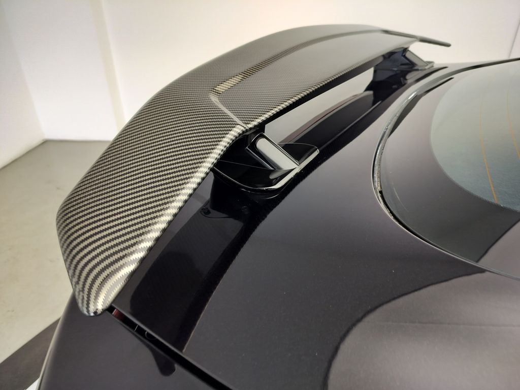 Thumbnail: 2008 Aston Martin Vantage - 22