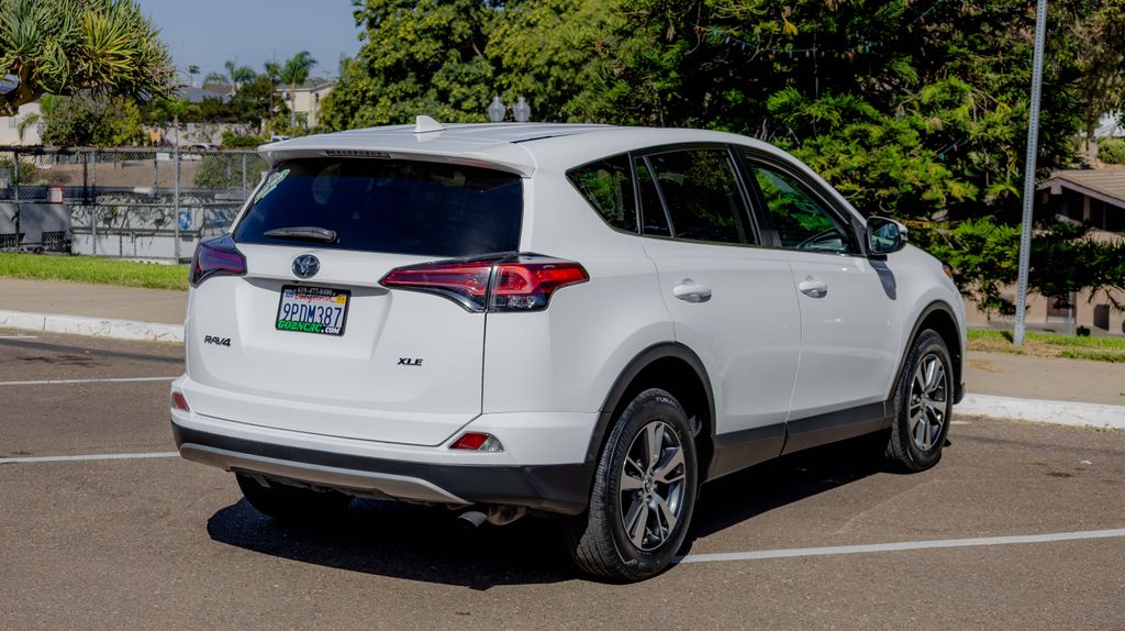 Used 2018 Toyota RAV4 XLE 4D Sport Utility