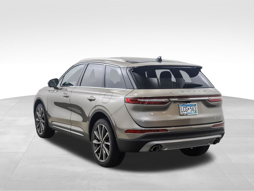 Thumbnail: 2020 Lincoln Corsair - 3