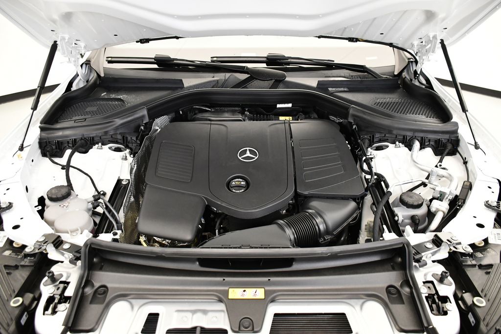 Thumbnail: 2026 Mercedes-Benz GLC - 11