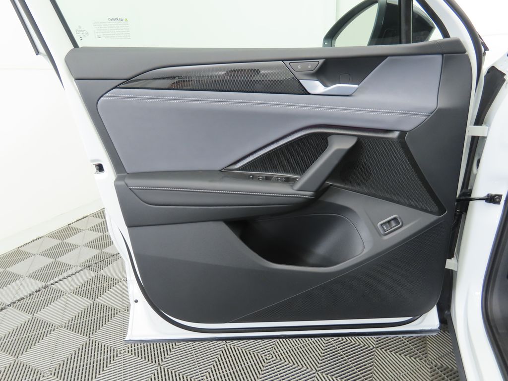 Thumbnail: 2026 Volkswagen Tiguan - 25