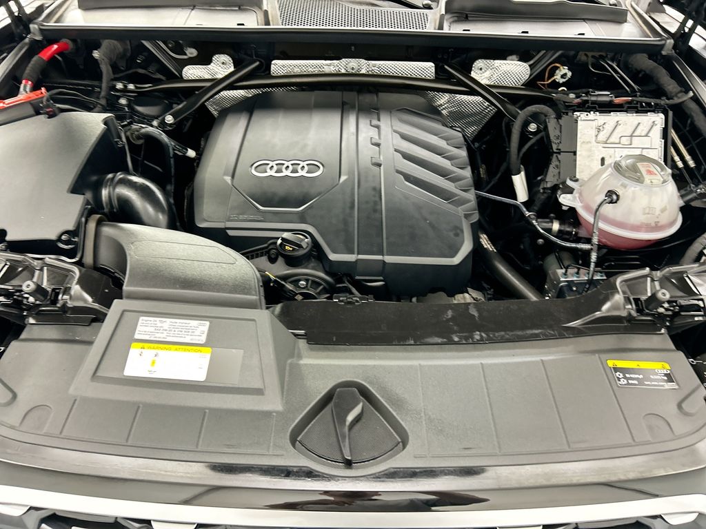 Thumbnail: 2021 Audi Q5 - 28