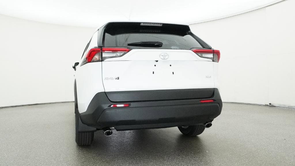 Thumbnail: 2025 Toyota RAV4 - 23