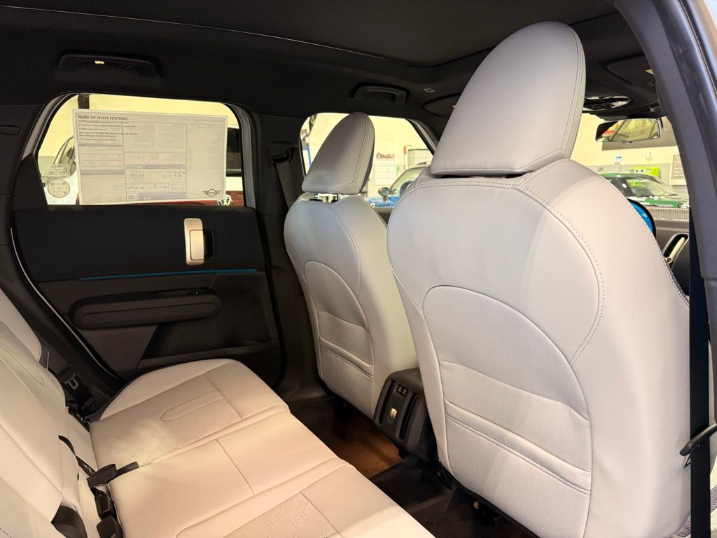 Thumbnail: 2026 MINI Cooper Countryman - 25