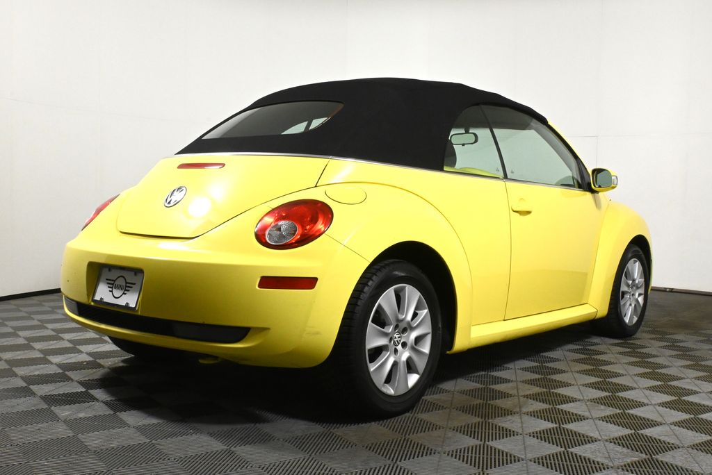 2008 Volkswagen Beetle S 8