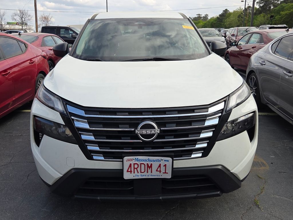Used 2024 White Nissan S image 2