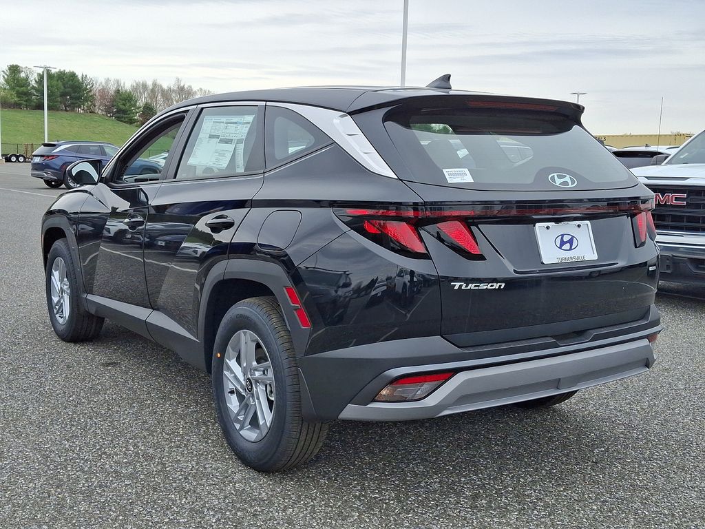 2025 Hyundai Tucson SE 4