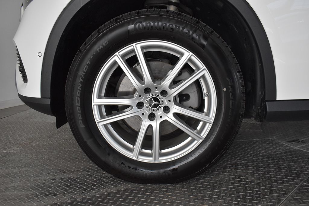 Thumbnail: 2026 Mercedes-Benz GLC - 26