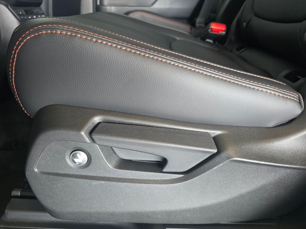 Thumbnail: 2026 Honda Pilot - 16