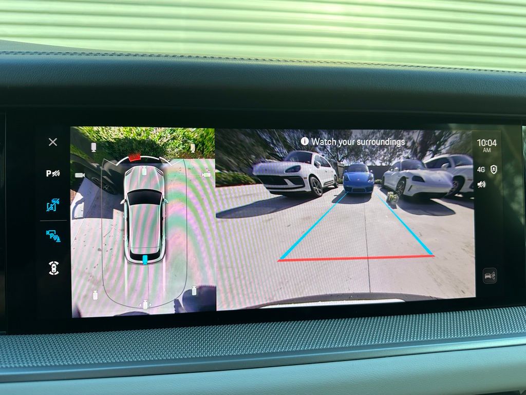 2025 Porsche Cayenne  23