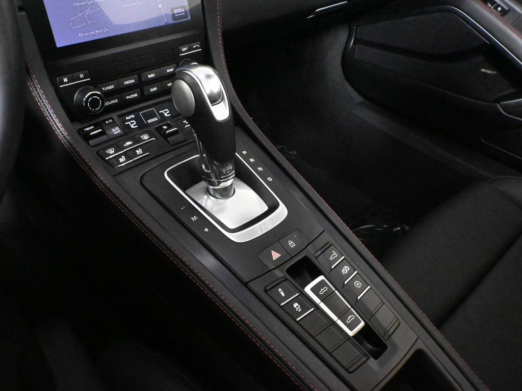 Thumbnail: 2025 Porsche 718 Boxster - 30