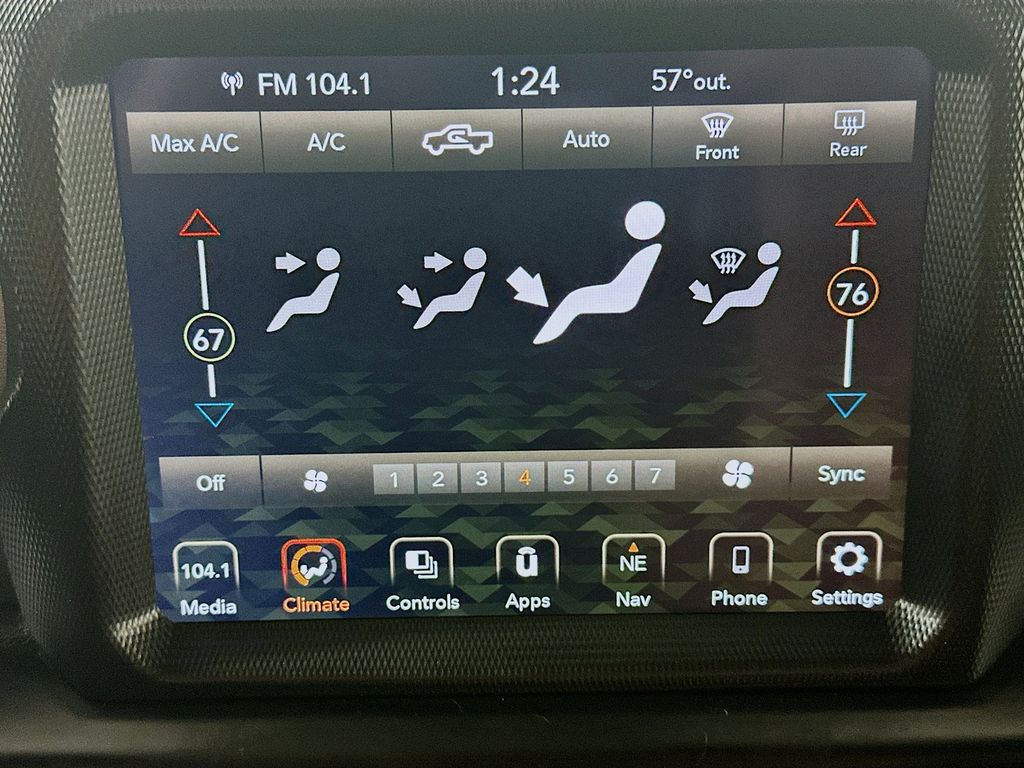 Used 2021 White Jeep Mojave image 17