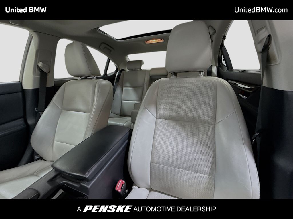 Thumbnail: 2014 Lexus ES - 5