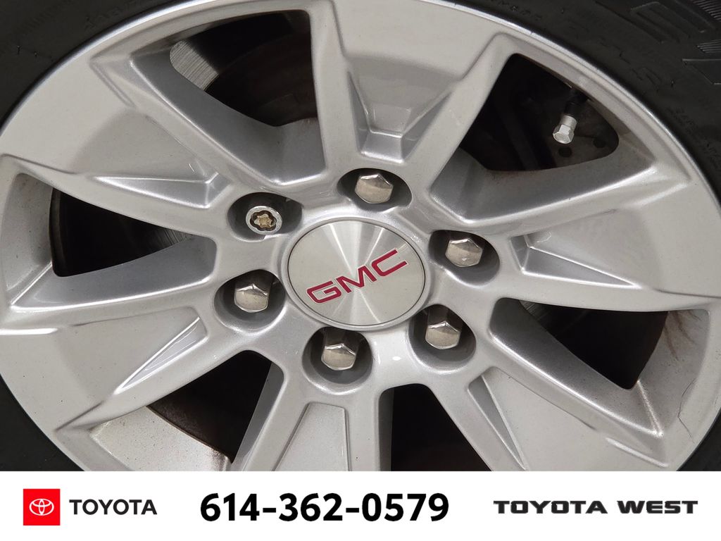 Used 2022 Black GMC Pro image 12