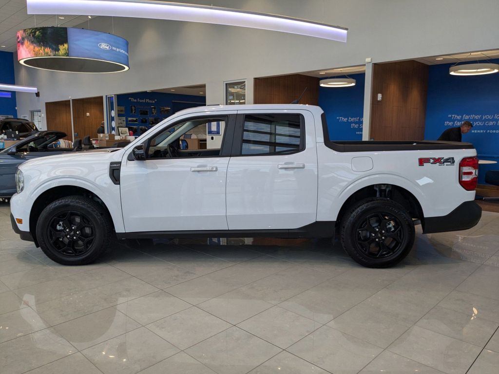 2024 Ford Maverick Lariat