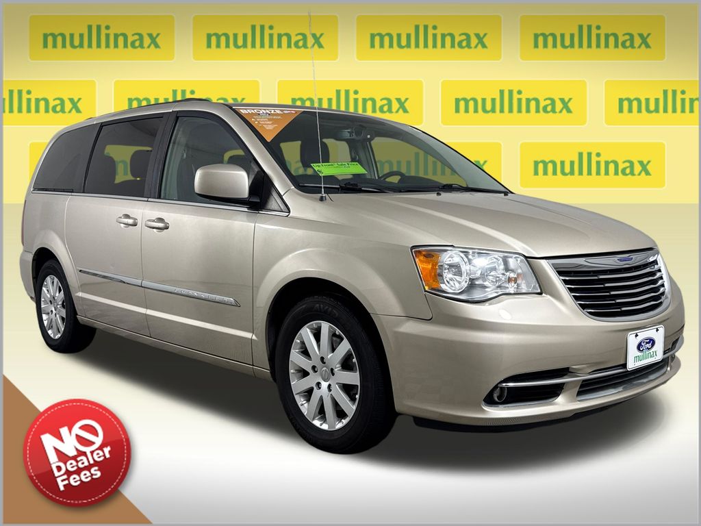 2015 Chrysler Town & Country Touring