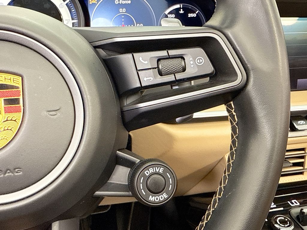 Thumbnail: 2022 Porsche 911 - 20