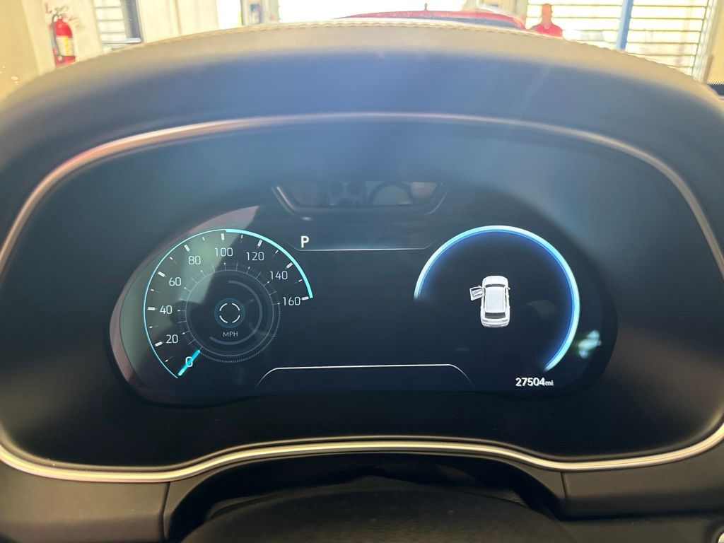 Alta White 2024 Genesis GV80 SUV / Crossover  8-Speed Automatic