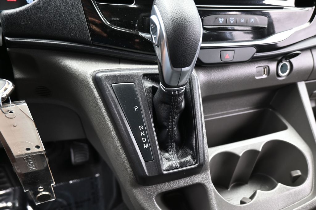 Used 2024 Oxford White Ford XLT image 29