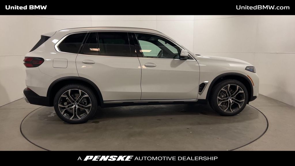 2025 BMW X5 sDrive40i 9