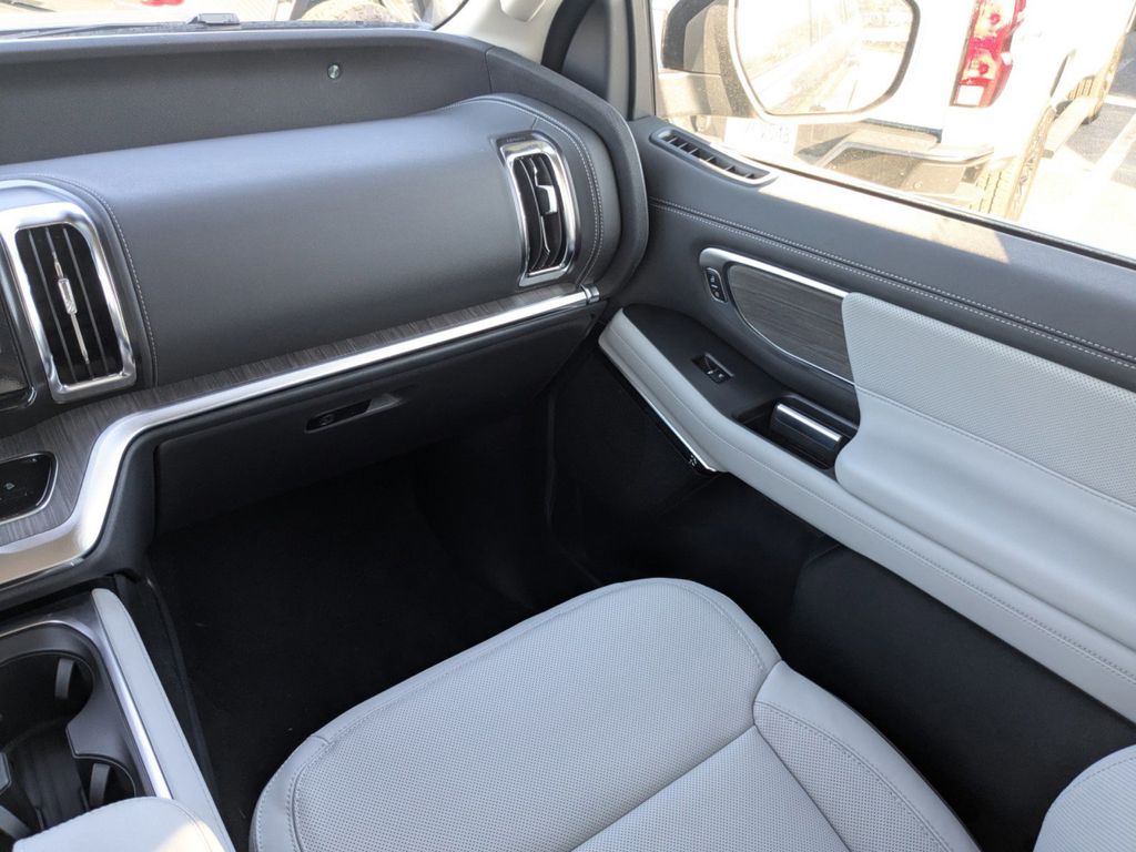 2025 Ford Expedition Platinum MAX