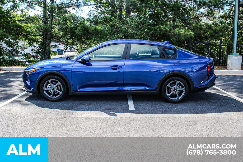 Used 2025 Blue Kia LXS image 7