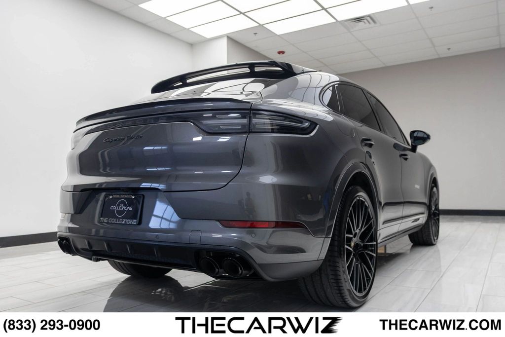 2023 Porsche Cayenne Coup Turbo - Photo 19