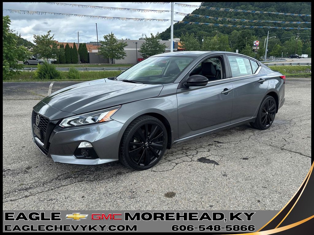 Gray (Gun Metallic) 2022 Nissan Altima Sedan All-Wheel Drive Continuously Variable Transmission