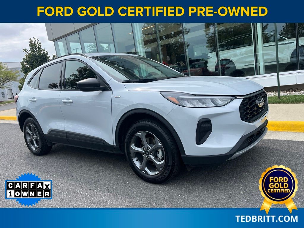 Space Silver Metallic 2026 Ford Escape SUV / Crossover All-Wheel Drive 8-Speed Automatic