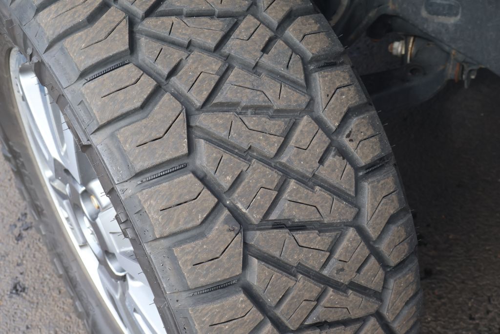 Thumbnail: 2019 Toyota Tundra - 12