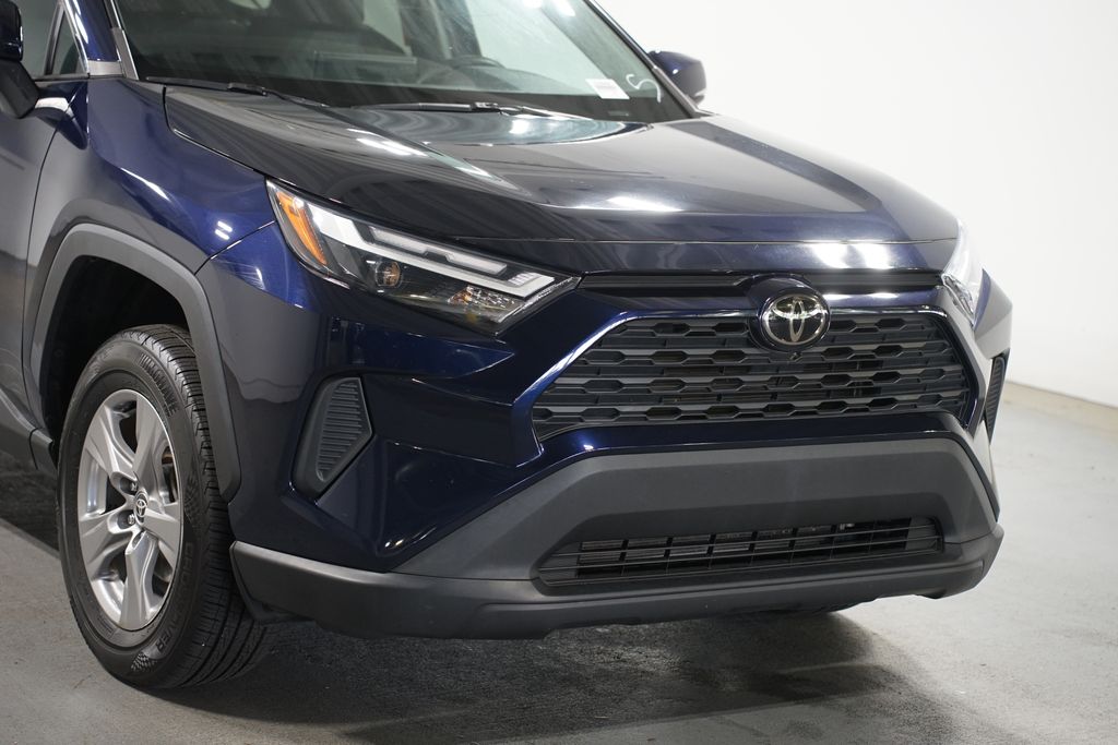 Thumbnail: 2023 Toyota RAV4 - 4