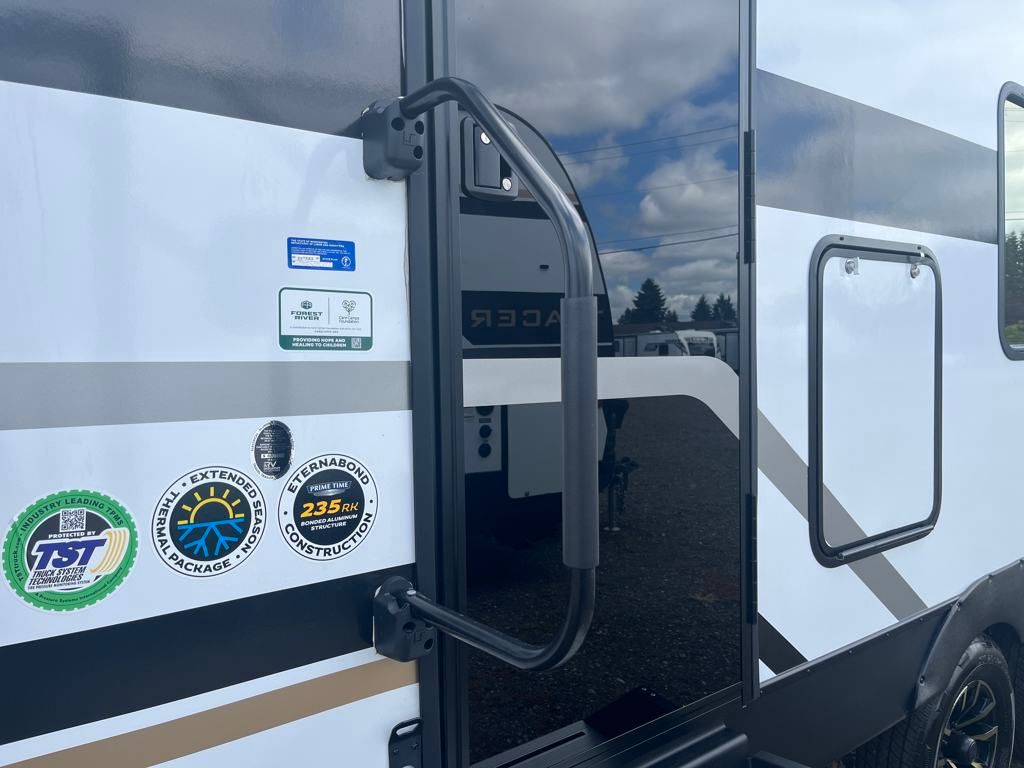 2026 Prime Time TRACER 235RK Travel Trailer
