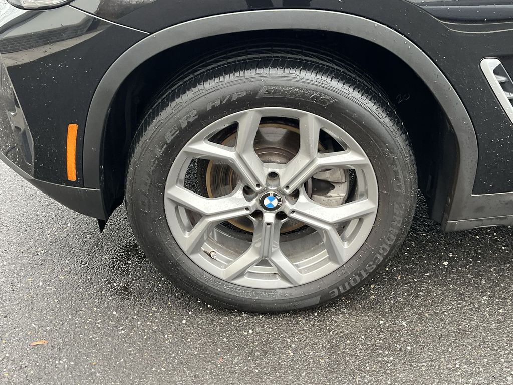 Thumbnail: 2023 BMW X3 - 10