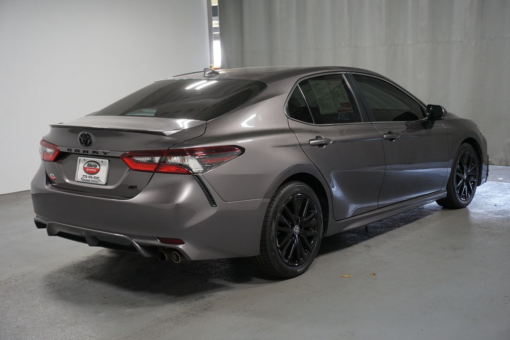 Thumbnail: 2022 Toyota Camry - 8