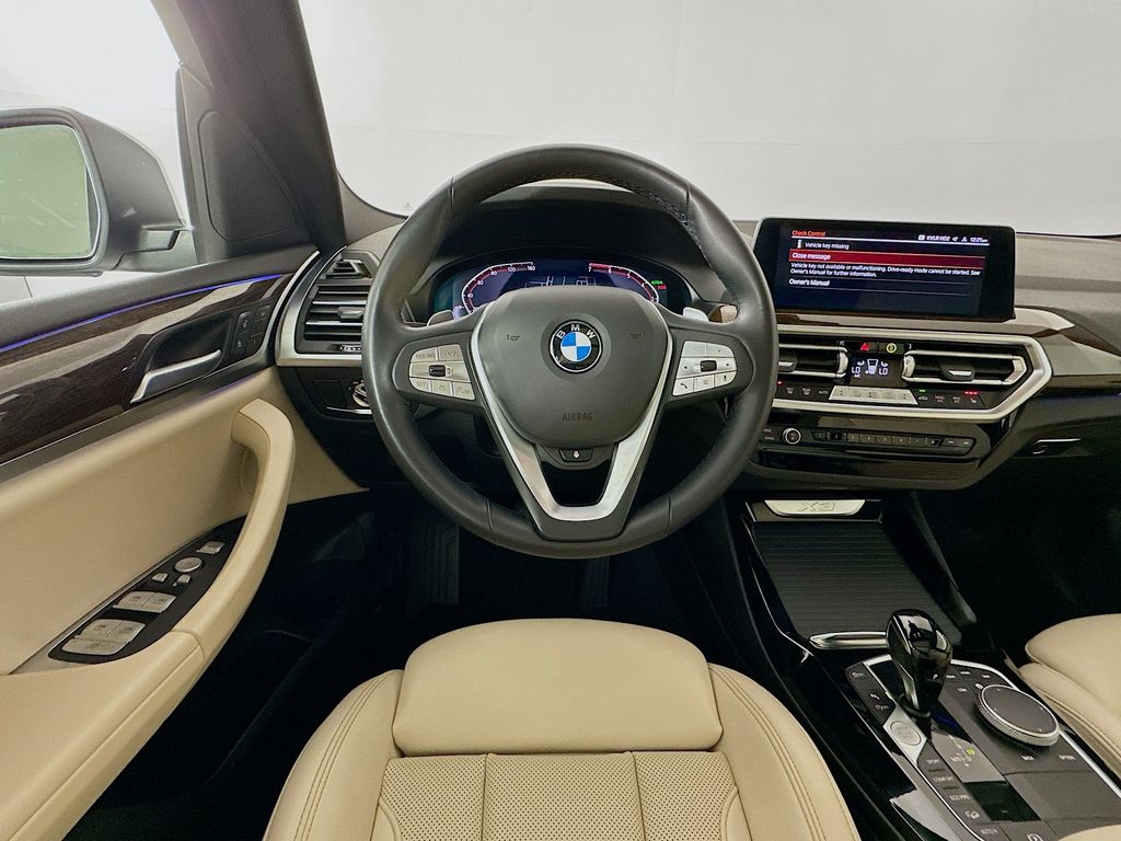 Thumbnail: 2023 BMW X3 - 24