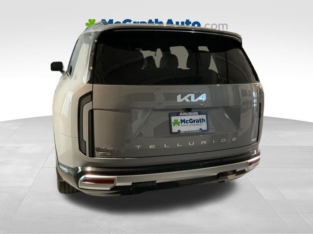 New 2027 Gray Kia SX-Prestige image 5