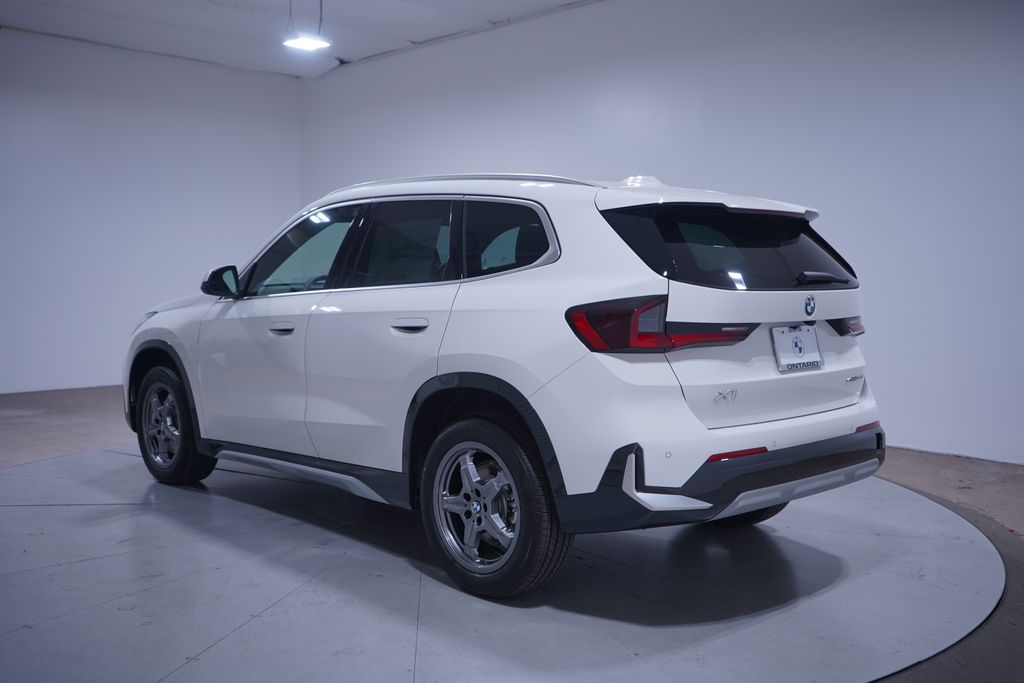Thumbnail: 2025 BMW X1 - 3