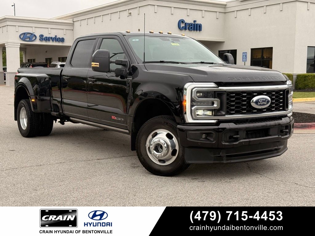 Black Metallic 2026 Ford F-350 Super Duty Pickup Truck Four-Wheel Drive Automatic
