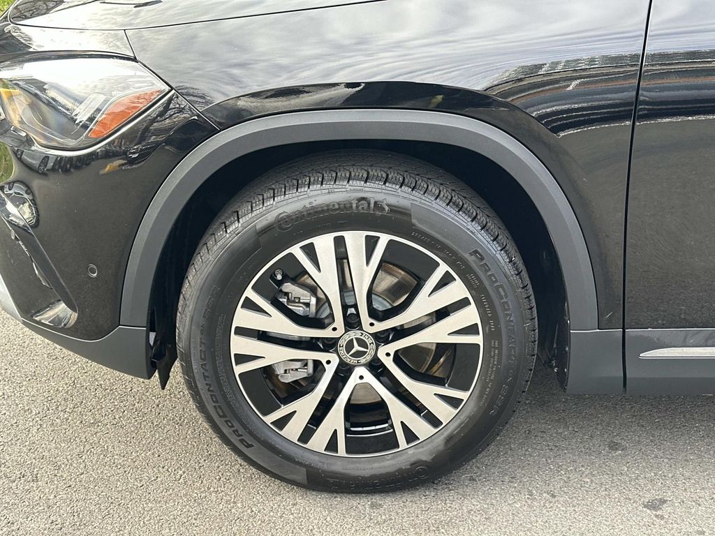 Thumbnail: 2025 Mercedes-Benz GLA - 14
