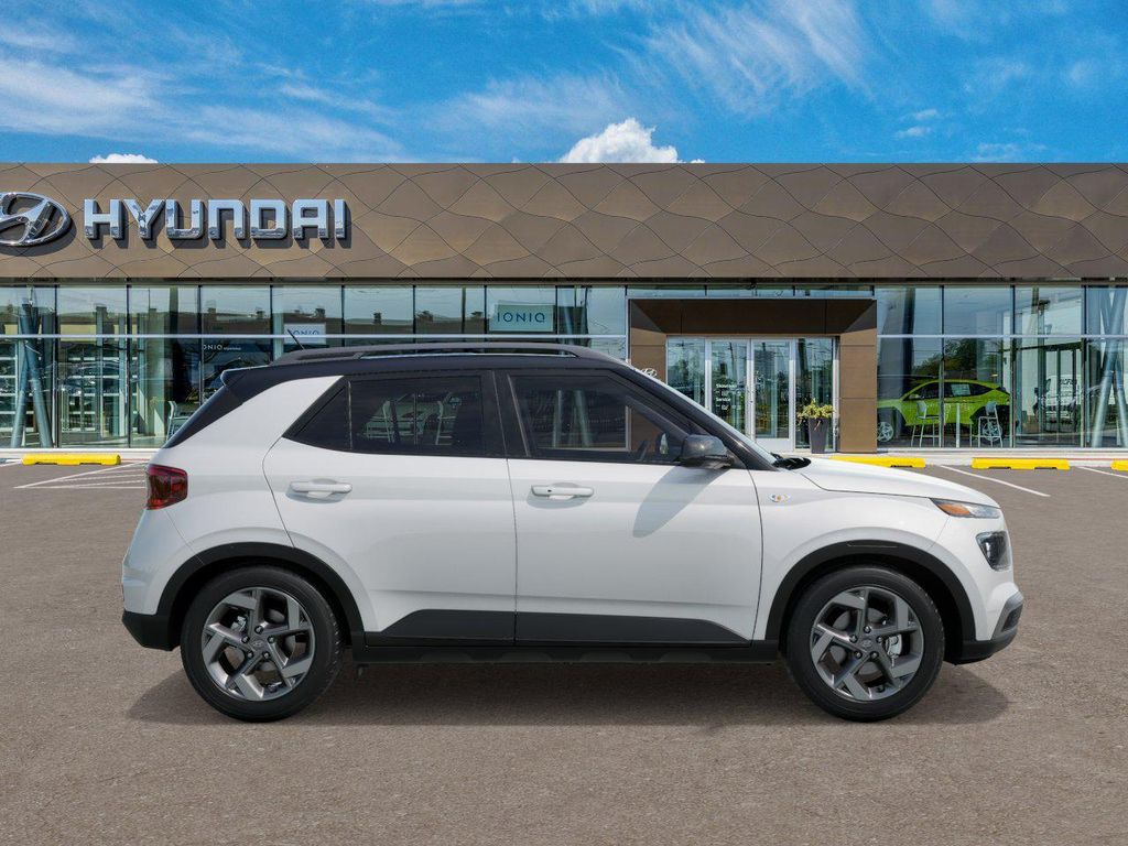 2025 Hyundai Venue Limited 7