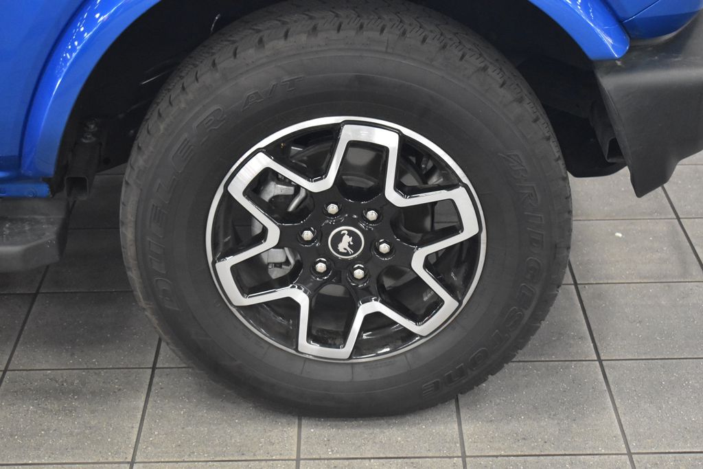 Thumbnail: 2024 Ford Bronco - 10